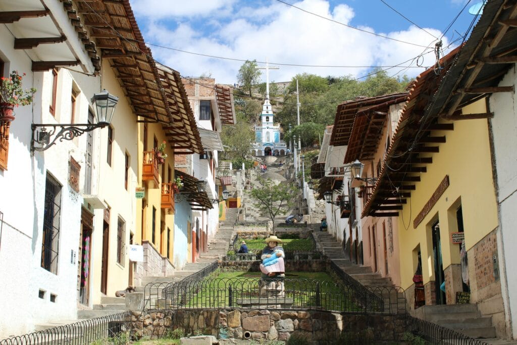 Cajamarca: Historia Viva, Termales Incaicos y Turismo Rural en los Andes del Norte