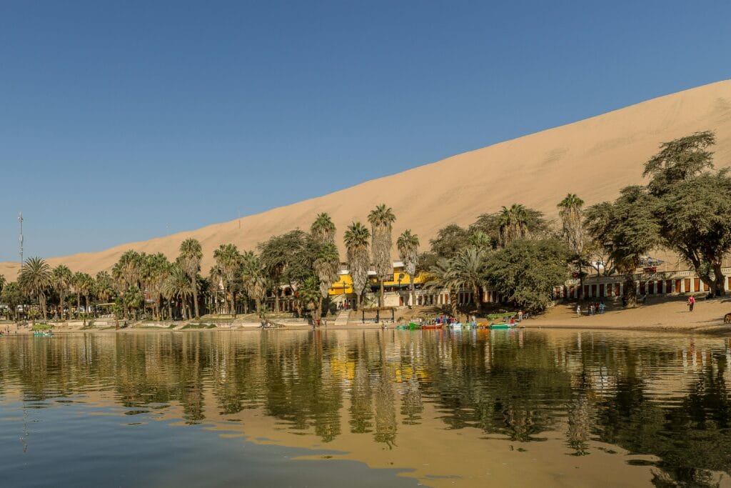 Ica: Oasis milenario entre dunas, viñedos y misterios ancestrales